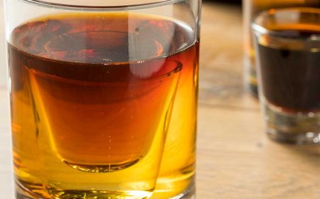 Start at the Tee, End at the Bar: Drinks for Every Summer Mood