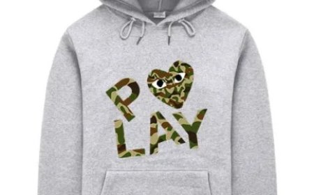 Comme des Garçons Redefining Fashion Through Avant-Garde Vision