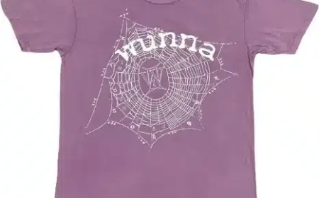 Spider Hoodie delivers on all fronts