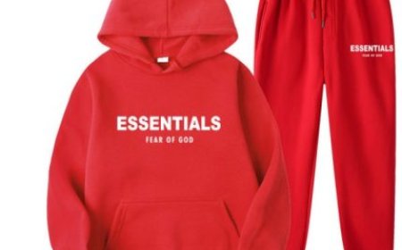 Lightweight Essential Hoodie for All Seasons