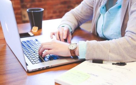 Online Class Assignment Services: Your Roadmap to Stress-Free Nursing Education