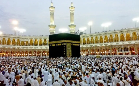 5 Star Umrah Packages 2025 for UK Citizens by Alamanah Travels