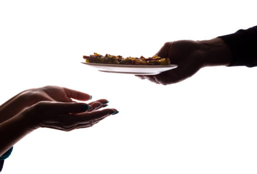 Sharing Meals A Path to Cross Faith Connection