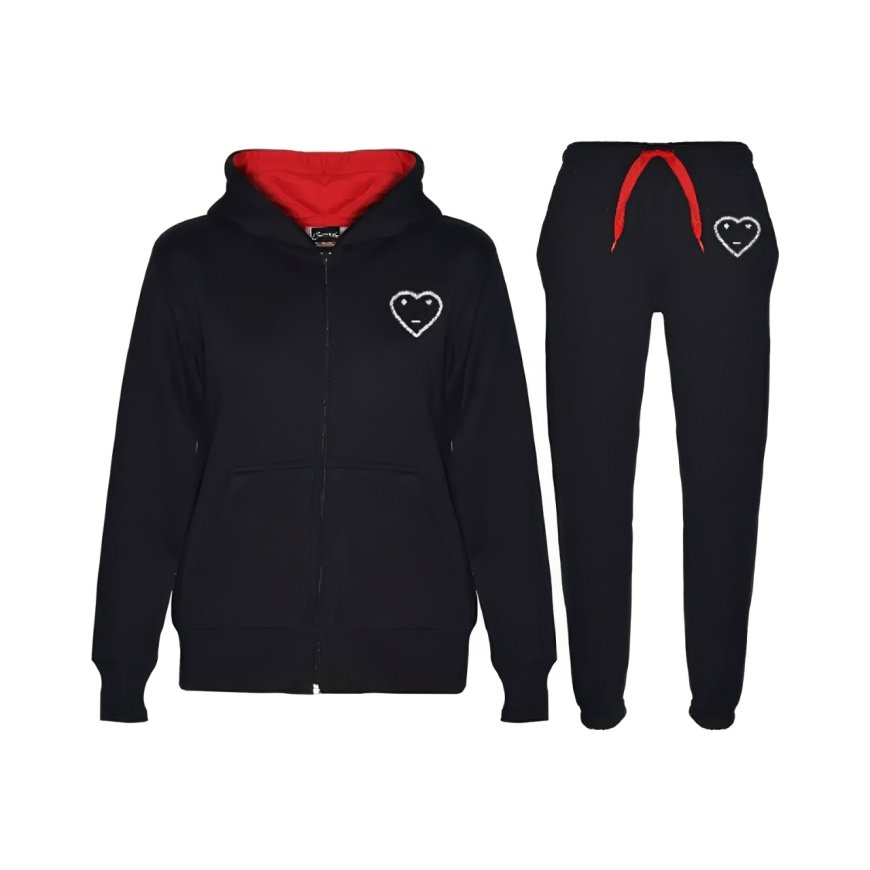 Carsicko Tracksuit: The Perfect Union of Style, Comfort, and Performance
